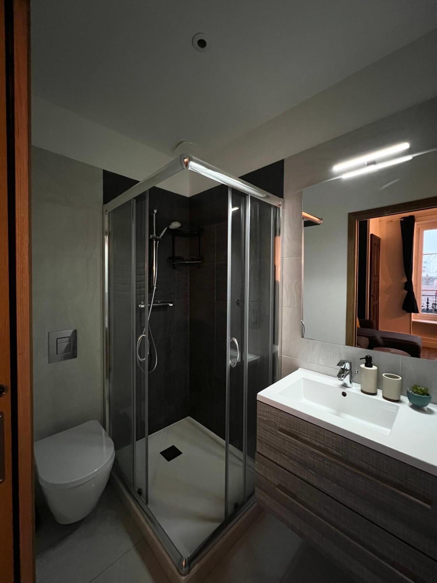 L'ecrin De - Hypercentre - Thermes & Parcs - Ancien Palace Appartement Vichy
